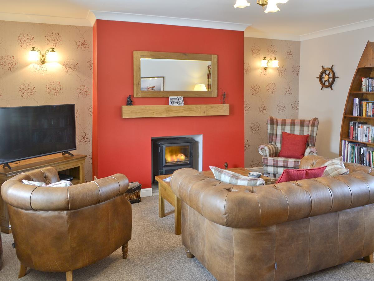 Fisherman'S Cottage Newbiggin-by-the-Sea Exterior photo